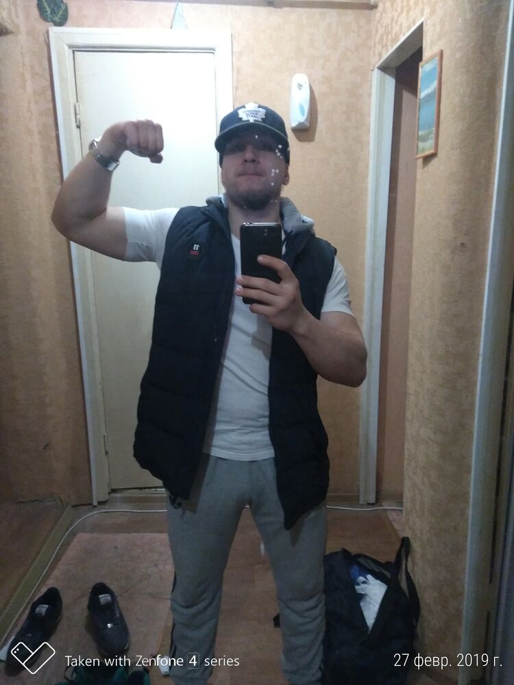  26259423  Vlad, 29 ,    