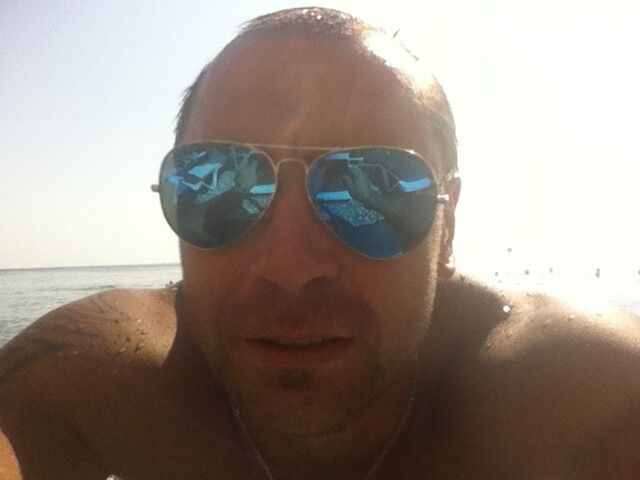  ,   Alex, 52 ,   
