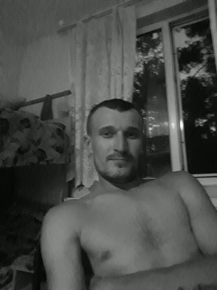  10275993  Sv, 39 ,    