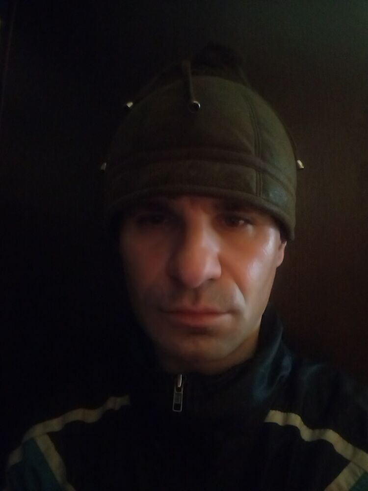  37894953  , 47 ,    