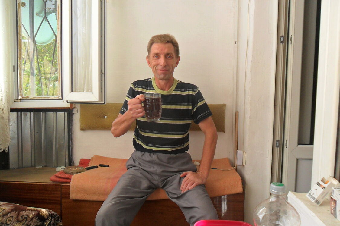  22084403  , 58 ,    