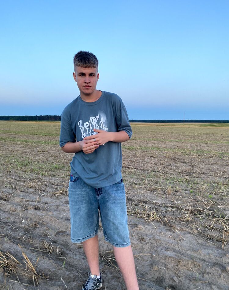  45006353  , 20 ,    