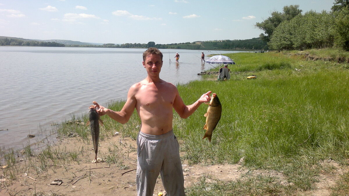  ,   Aleks, 50 ,   