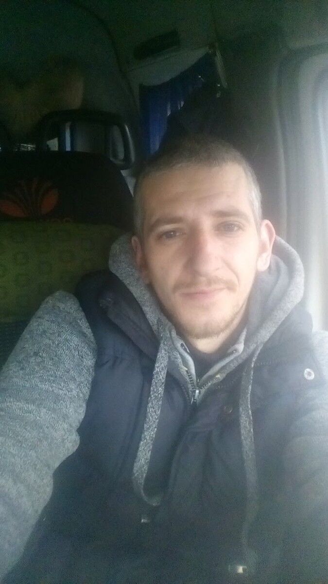  ,   Vladimir, 39 ,   , 