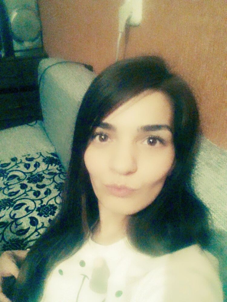  11437543  Milana, 41 ,    