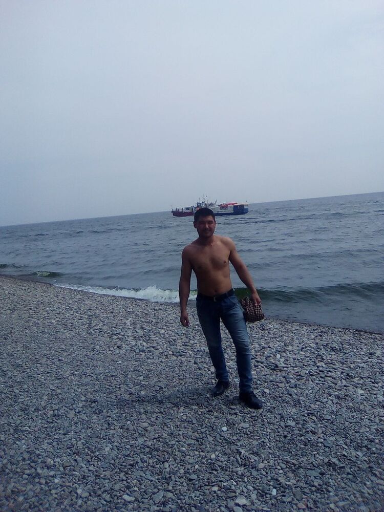  28382613  , 38 ,     