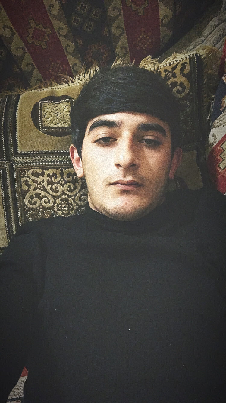  30876713  Lyov, 20 ,    