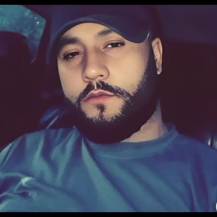  52496513  Sami, 28 ,    