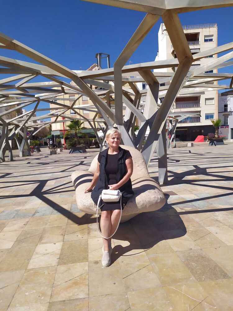  Alcala de Xivert,   Natallia, 58 ,     , c 