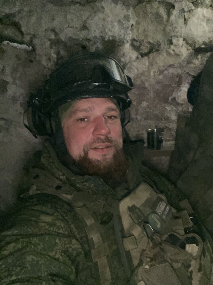  31981683  , 42 ,    --