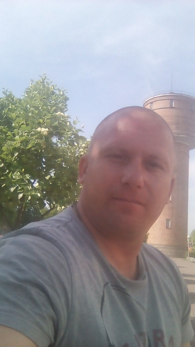  ,   Den, 46 ,     , c 