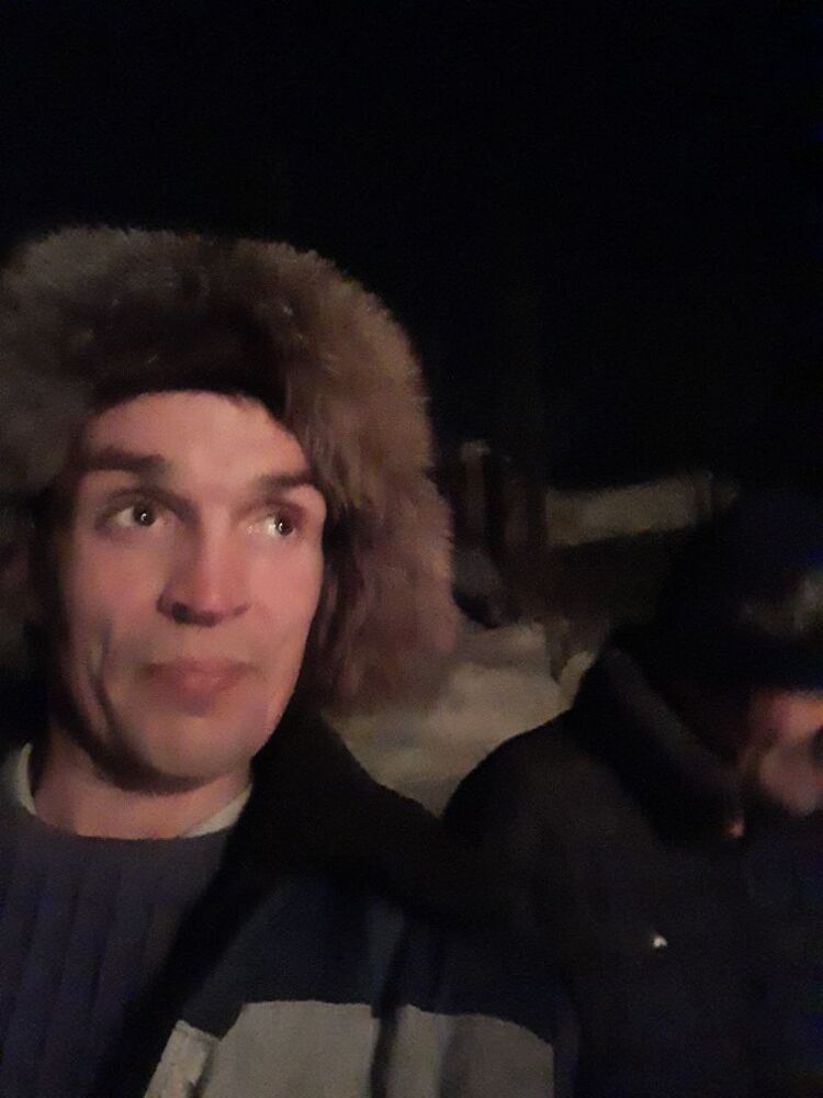  33500123  Koljkolj, 33 ,    