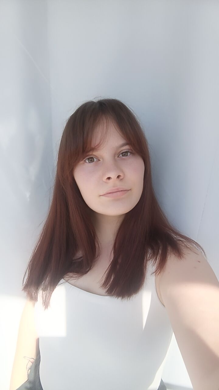  51983573  , 24 ,    