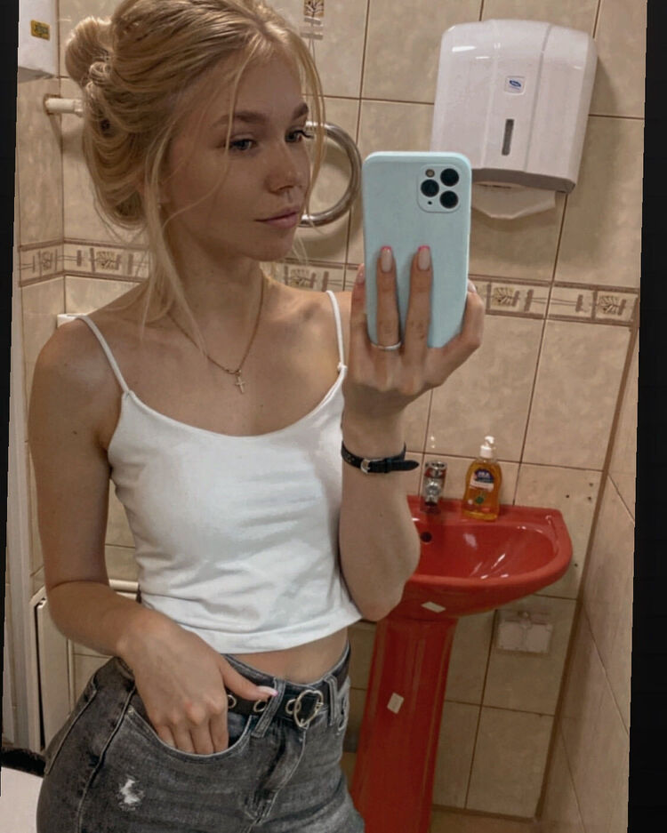  29207743  , 24 ,    