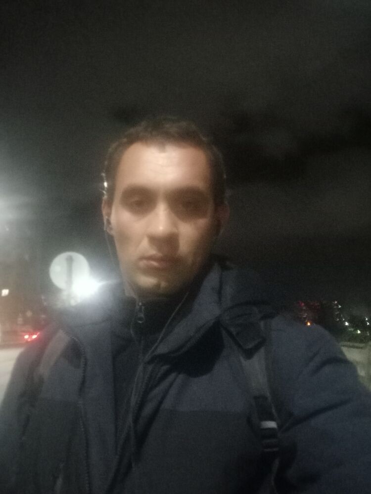  40050363  , 28 ,    