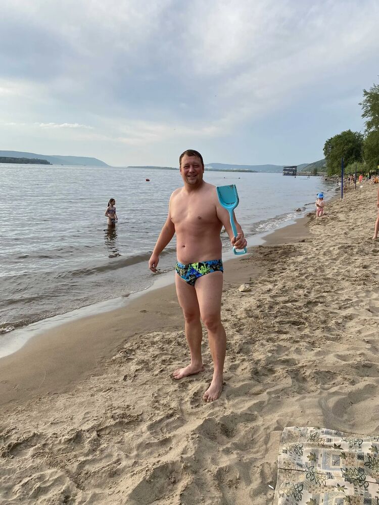  ,   Viktor, 36 ,   ,   , 