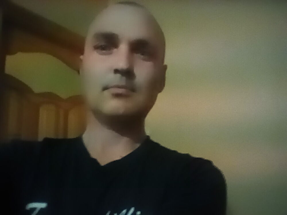  22215303  , 40 ,    