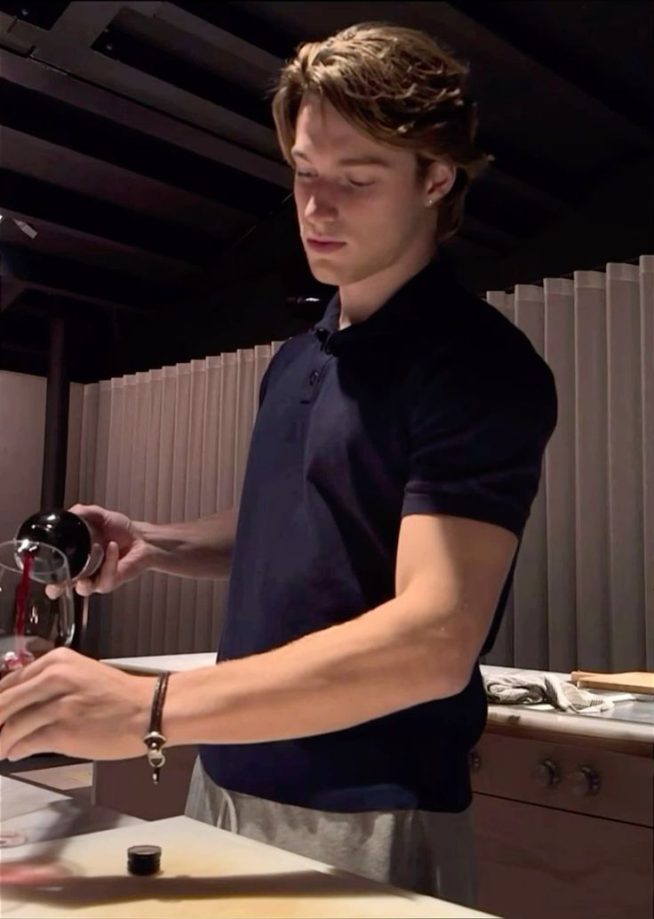 ���� 55056293 ����� ���������, 18 ���, ���� ���������� � ��������