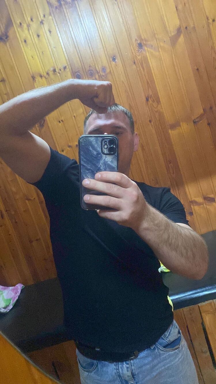 44253633  , 31 ,    