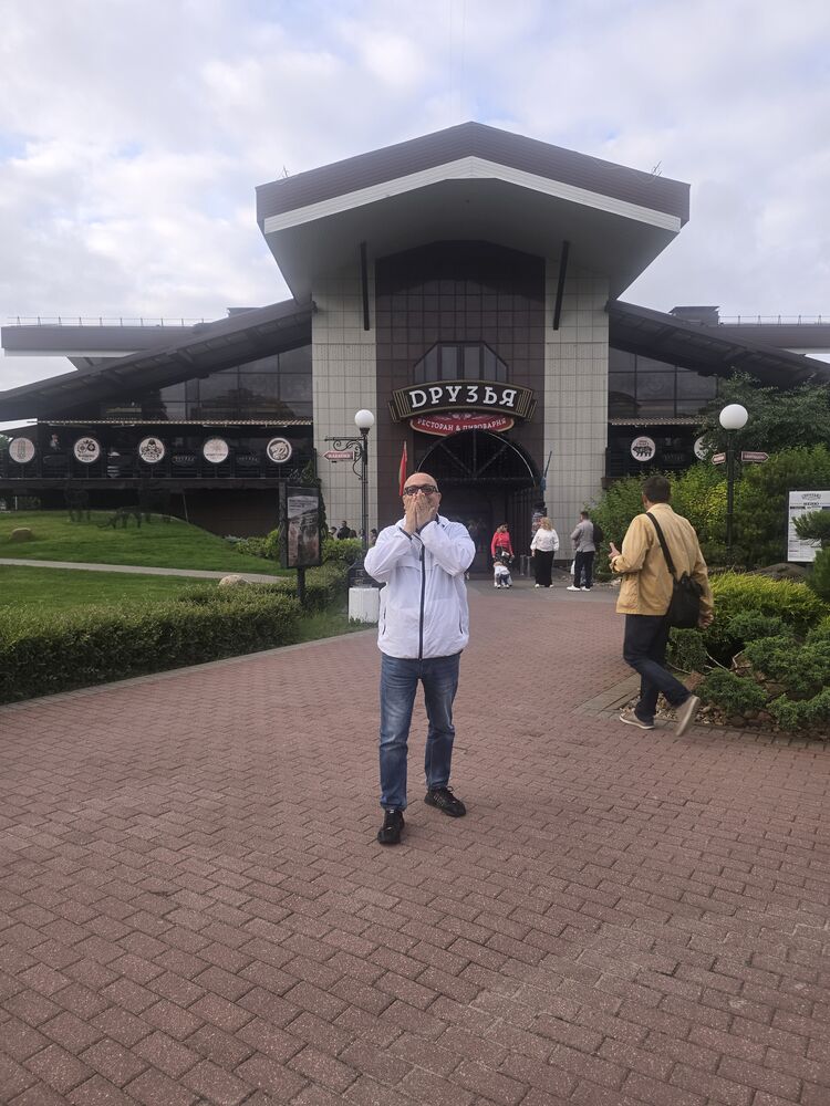  ,   Kaligula, 48 ,   ,   