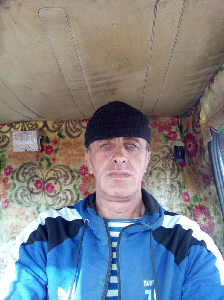  27042723  , 53 ,    