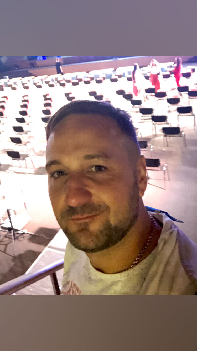  ,   , 40 ,   ,   