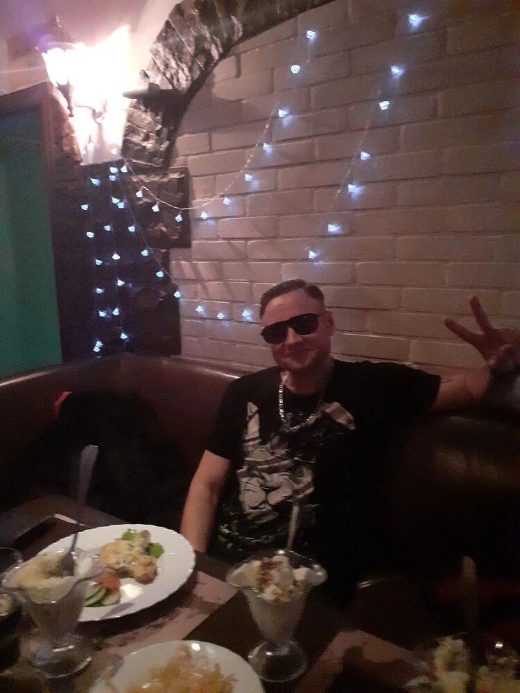  ,   Dima, 40 ,   ,   , c , 