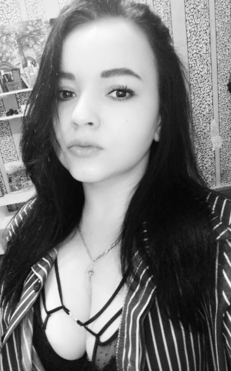  46855893  , 33 ,    