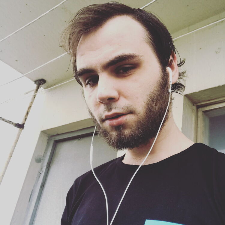  ,   Artem, 32 ,   ,   