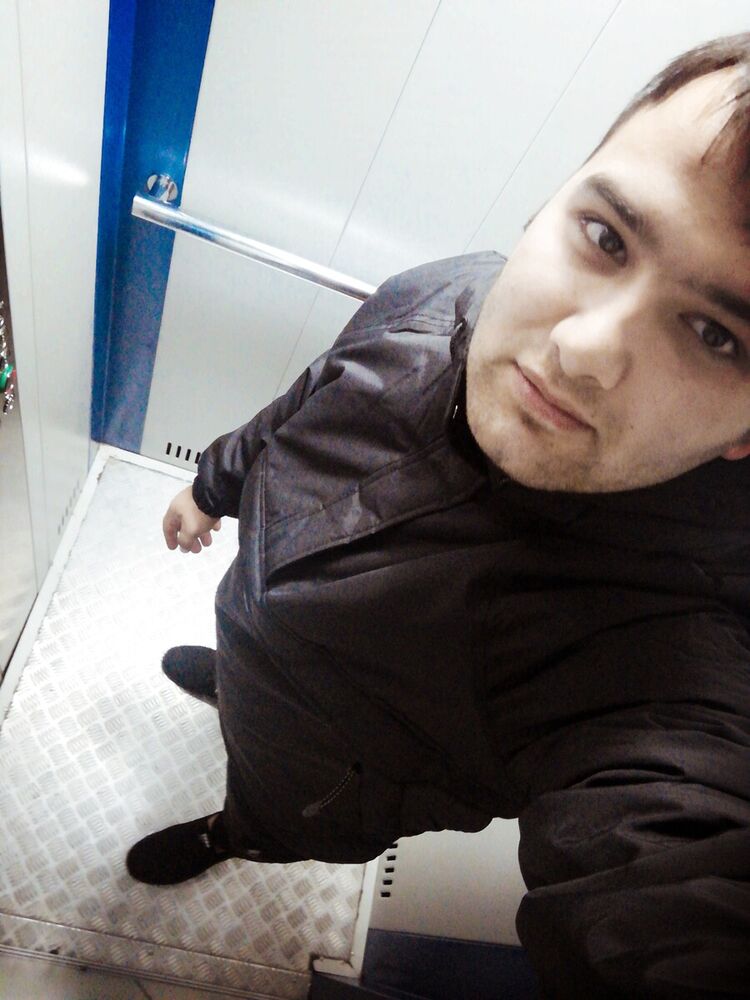  21416233  Faruh, 28 ,    
