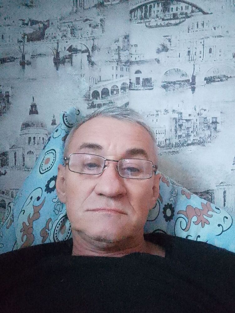  37126633  , 62 ,    