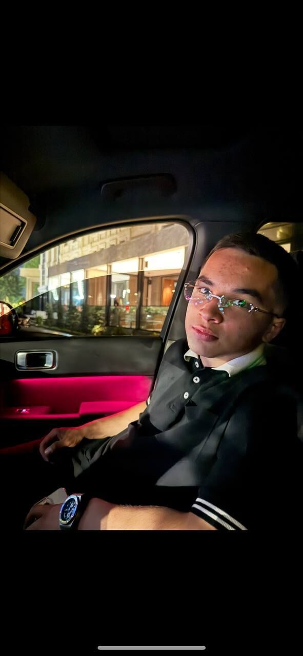  52651773  Doniyor, 18 ,    