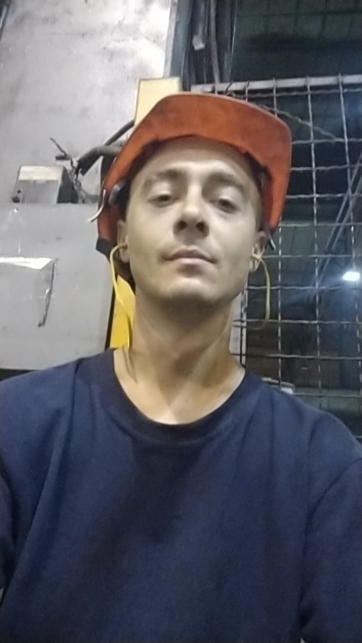 23226163  , 28 ,    