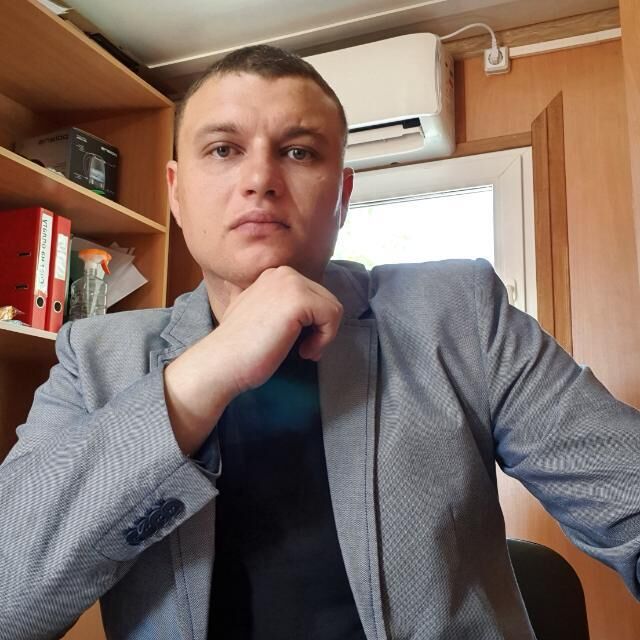  29832193  Sergey, 37 ,    