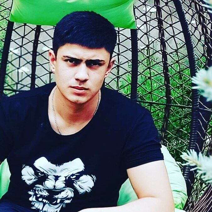  ,   Rustam, 25 ,   ,   , c 