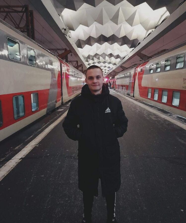 29805883  Vladimir, 23 ,    --