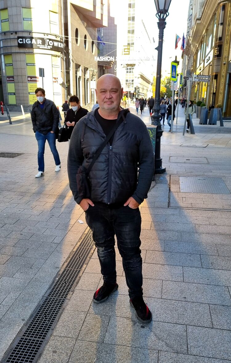  32305963  DyMarko, 56 ,    Oroshaza