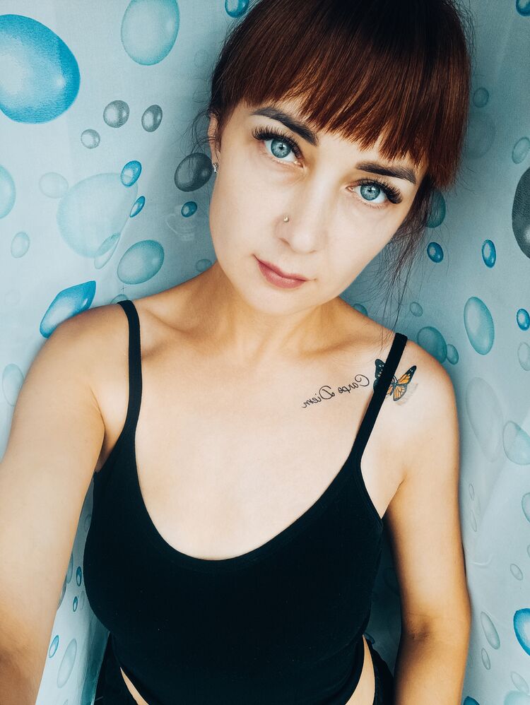  47061403  , 35 ,    
