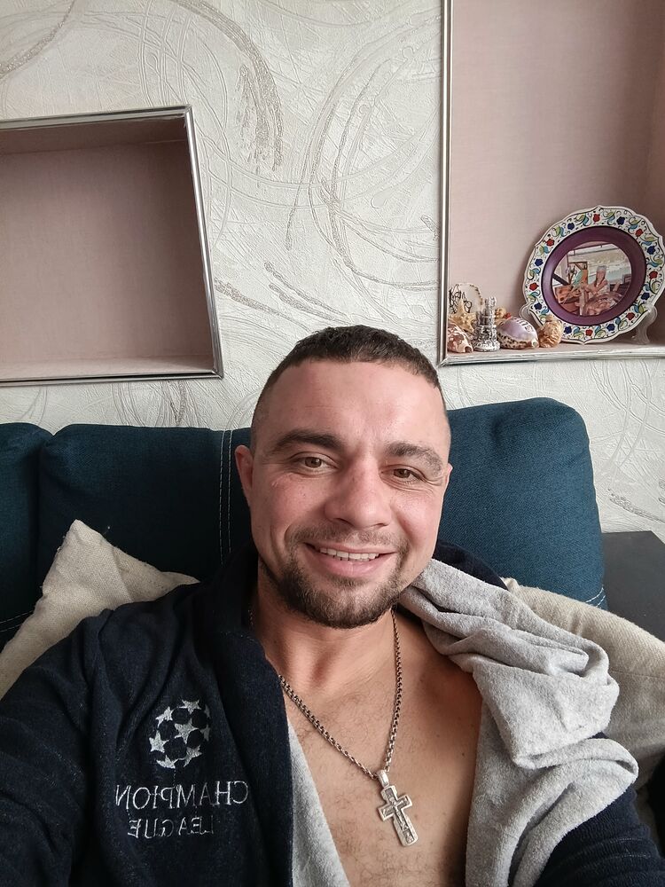  46294313  , 35 ,    -