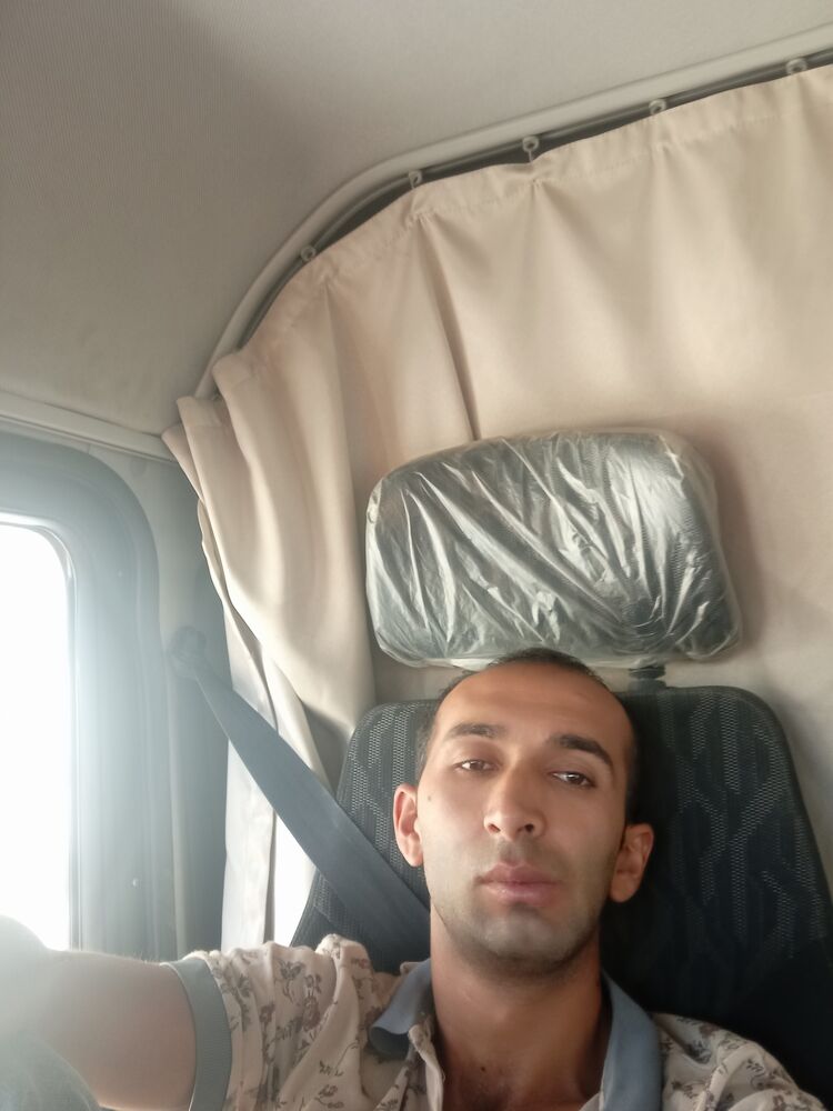  ,   Jasur, 35 ,   ,   , c 