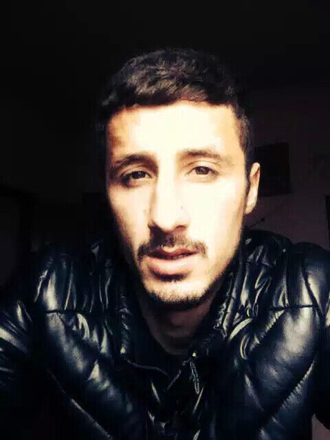  24036453  Manuk, 30 ,    