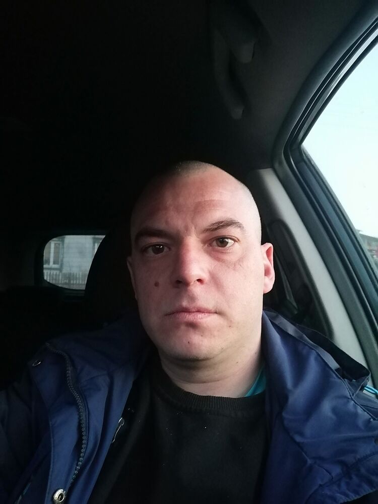 15798383  , 40 ,    