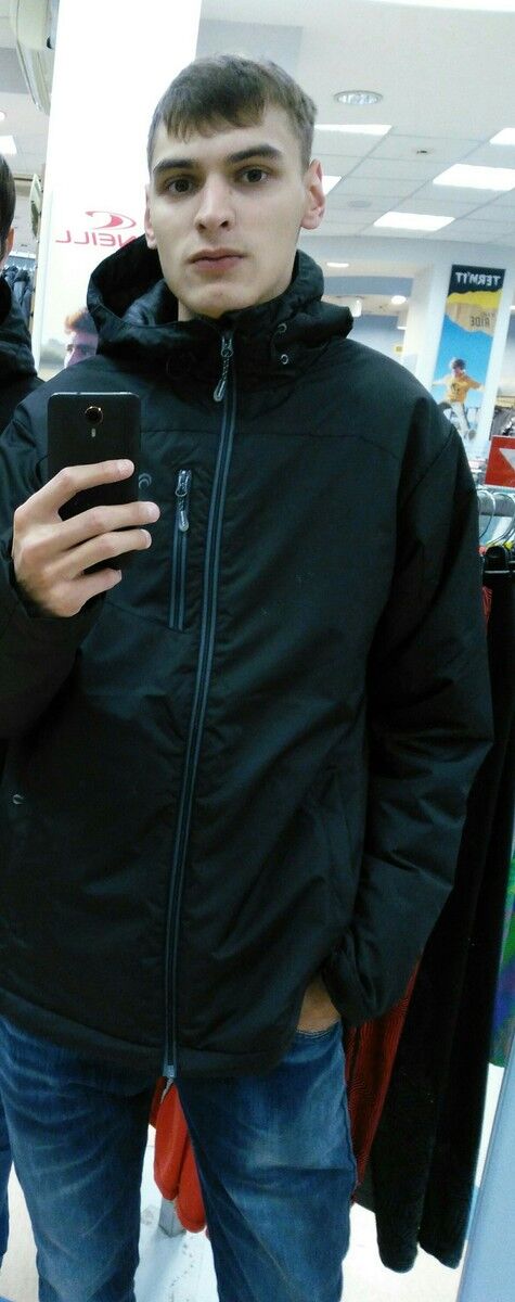  8174483  , 32 ,    