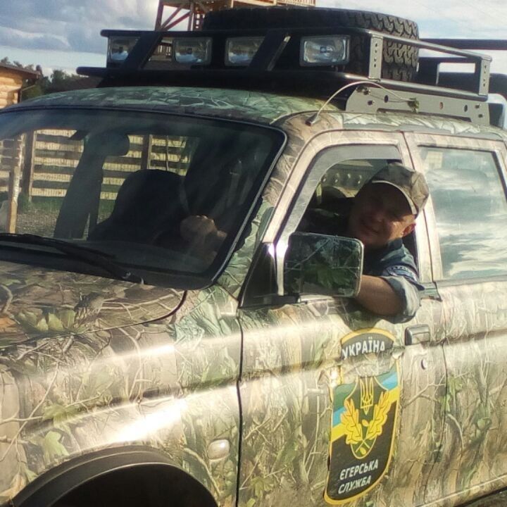  16894373  , 44 ,    