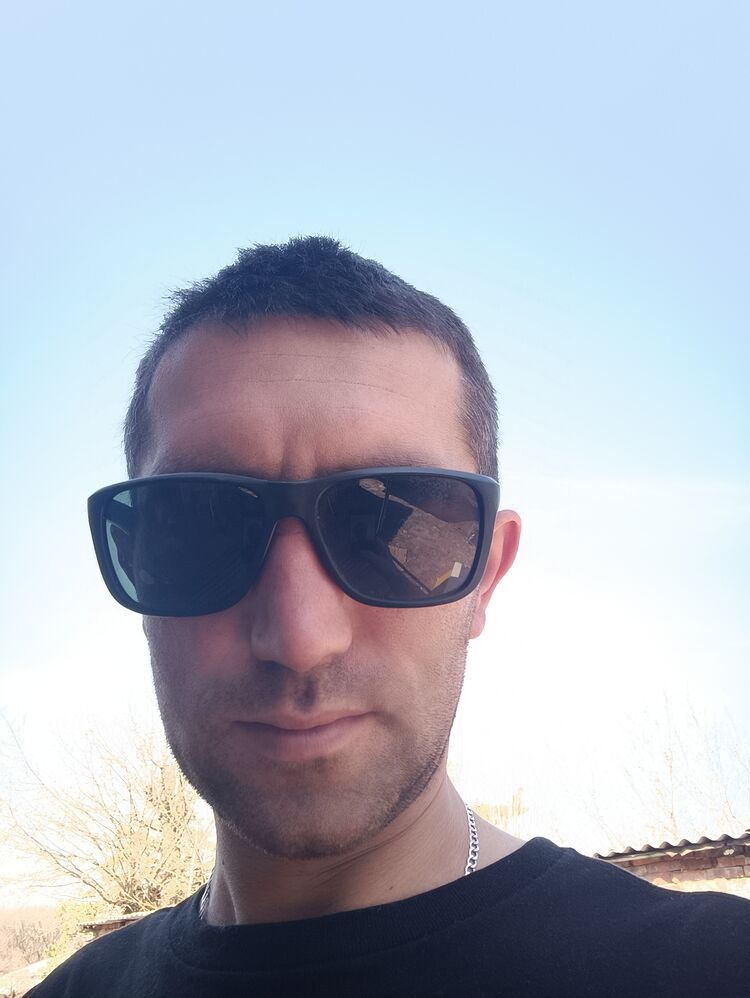  43472823  , 35 ,    