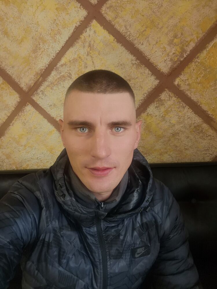 28289543  , 27 ,    