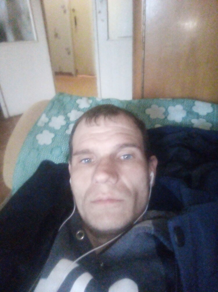  33013803  , 37 ,    