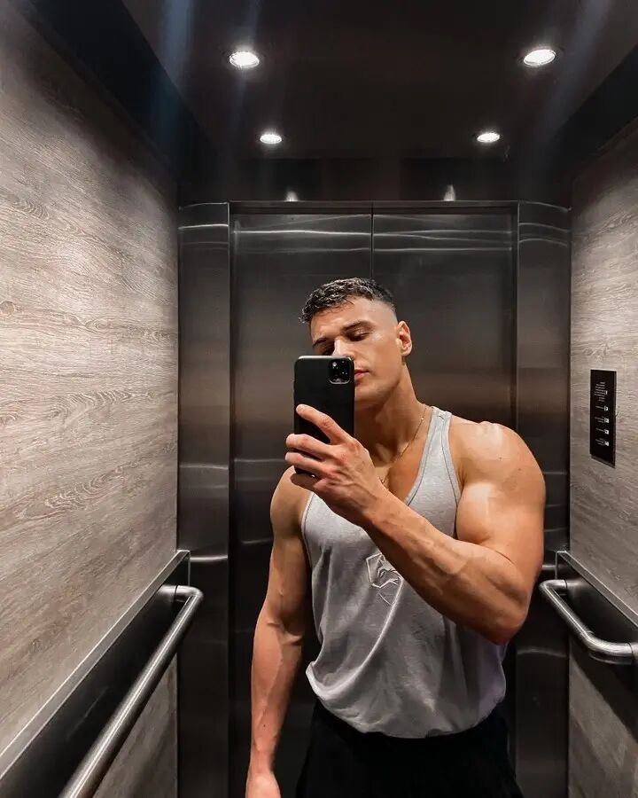 ���� 38779733 ������� ������, 36 ���, ���� ���������� � ������