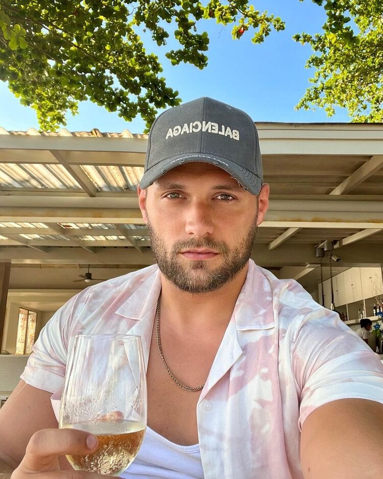 ���� 44831483 ������� �����, 39 ���, ���� ���������� � ������