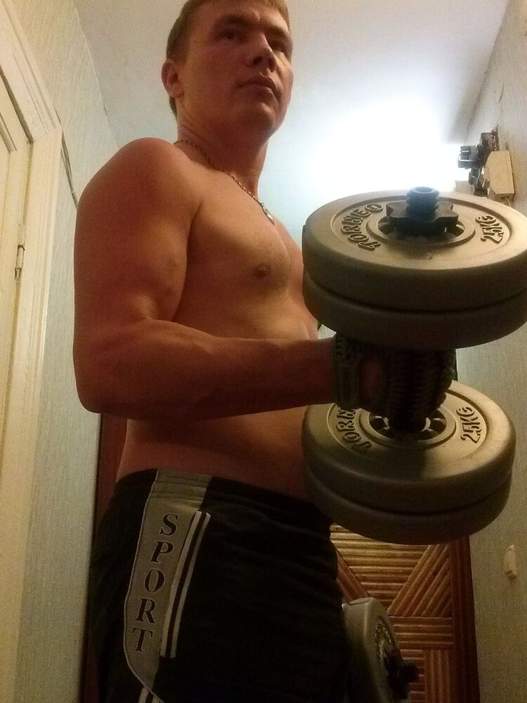  7078803  Ruslan, 39 ,    